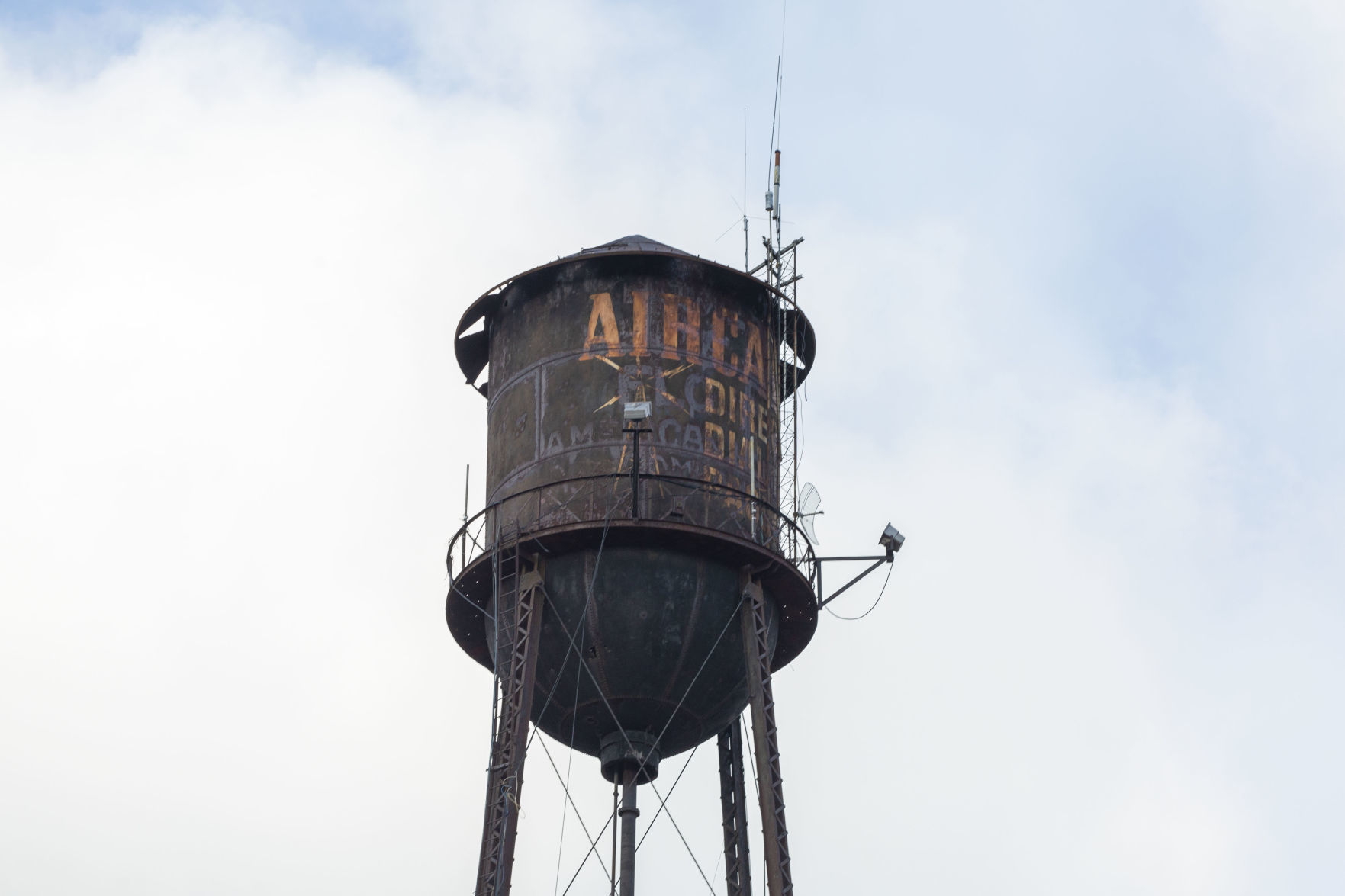 north-downtown-watertower001.JPG